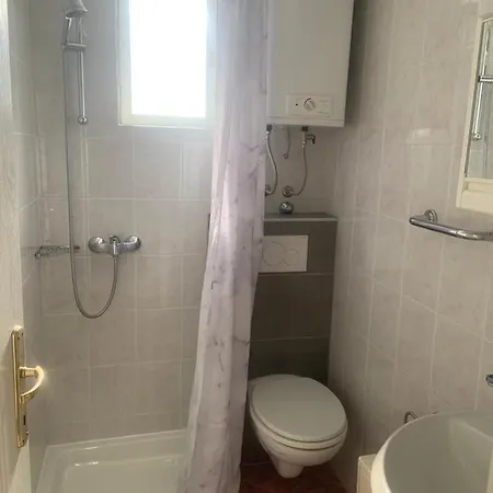 Flamingo Apartment